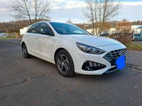 Gebraucht Hyundai i30 Prime 160 PS (117 kW) 2022 Weiß Limousine