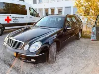 Usata Mercedes E320 224 CV (164 kW) 2004 Nero Station wagon