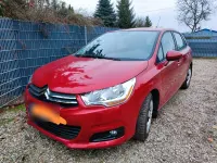 Gebraucht Citroën C4 90 PS (66 kW) 2012 Rot Limousine