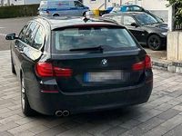 Gebraucht BMW 520 184 PS (135 kW) 2013 Schwarz Kombi