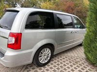 Gebraucht Lancia Voyager 163 PS (119 kW) 2011 Silber Van / Kleinbus