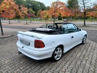 Gebraucht Opel Astra Cabriolet 75 PS (55 kW) 1994 Weiß Cabrio