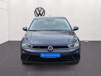 Gebraucht VW Polo Life 95 PS (69 kW) 2024 Rauchgrau metallic Kleinwagen