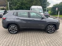 Gebraucht Jeep Compass Altitude 131 PS (96 kW) 2024 Grau SUV