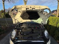 Gebraucht Mini John Cooper Works 102 PS (75 kW) 2016 Weiß Kleinwagen