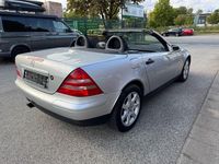 Gebraucht Mercedes SLK200 136 PS (100 kW) 1997 Silber Cabrio