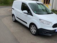 Gebraucht Ford Transit Trend 101 PS (74 kW) 2018 Weiß Kombi
