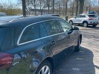 Gebraucht Opel Insignia 163 PS (119 kW) 2014 Schwarz Kombi