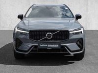 Gebraucht Volvo XC60 Plus 197 PS (144 kW) 2023 Thunder grey / metallic SUV
