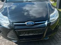 Gebraucht Ford Focus 101 PS (74 kW) 2012 Schwarz Kombi
