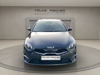 Neu Kia Ceed Spirit 140 PS (102 kW) 2025 Grau Kleinwagen