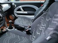 Gebraucht Mini ONE 90 PS (66 kW) 2002 Rot Kleinwagen