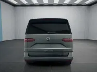 Nouă VW Multivan 150 CP (110 kW) 2025 Gri Monovolum