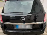 Gebraucht Opel Astra 110 PS (80 kW) 2009 Schwarz Limousine