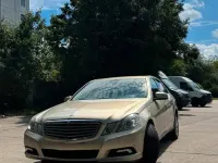 Gebraucht Mercedes E250 204 PS (150 kW) 2009 Beige Limousine