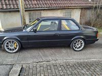Gebraucht BMW 325 286 PS (210 kW) 1987 Schwarz Coupé