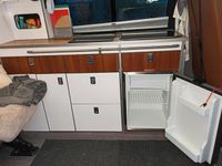 Gebraucht VW Transporter 140 PS (102 kW) 2016 Rot Van