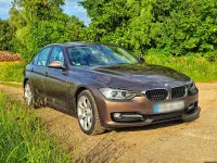 Gebraucht BMW 320 Sport Line 184 PS (135 kW) 2013 Braun Limousine