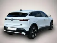 Neu Renault Megane E-Tech Komfort 160 kW (218 PS) 2026 Manufacturer Limousine