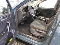 Gebraucht VW Tiguan Allspace Elegance 190 PS (139 kW) 2022 Petroleum blue metallic SUV