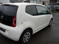 Gebraucht VW up! 75 PS (55 kW) 2012 Weiß Kleinwagen