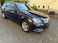 Gebraucht Mercedes C220 170 PS (125 kW) 2012 Blau Kombi