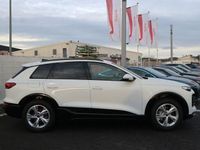 Gebraucht Audi Q6 e-tron Ambiente 185 kW (252 PS) 2025 Gletscherweiß metallic SUV
