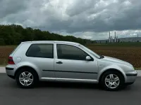 Gebraucht VW Golf 75 PS (55 kW) 2002 Silber Coupé