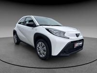 Neu Toyota Aygo X X-play 72 PS (52 kW) 2026 Weiß SUV