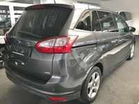 Gebraucht Ford Grand C-Max Titanium 150 PS (110 kW) 2018 Grau Van / Kleinbus