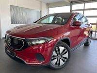 Gebraucht Mercedes EQA300 Advanced 167 kW (228 PS) 2023 Manufaktur patagonia (rot) SUV