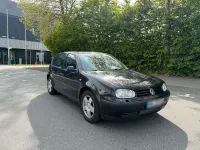Gebraucht VW Golf IV 75 PS (55 kW) 1999 Schwarz Kleinwagen