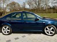 Second-hand VW Bora 174 CP (127 kW) 2000 Albastru Berlinǎ