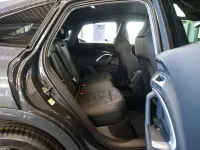 Gebraucht Audi Q5 Sportback Basis 204 PS (150 kW) 2025 Grau / tamboragrau SUV