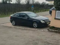 Gebraucht Mercedes C220 143 PS (105 kW) 2003 Schwarz Coupé