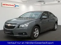 Usado Chevrolet Cruze 141 HP (103 kW) 2010 Cinzento Sedan
