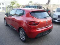 Gebraucht Renault Clio IV Luxe 90 PS (66 kW) 2013 Rot Limousine