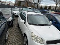 Gebraucht Chevrolet Aveo 84 PS (61 kW) 2009 Weiß Kleinwagen