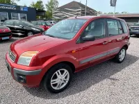 Gebraucht Ford Fusion Fun X 80 PS (58 kW) 2007 Rot Kleinwagen