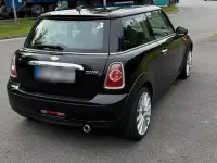 Gebraucht Mini Cooper D 112 PS (82 kW) 2011 Schwarz Kleinwagen
