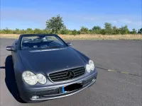 Gebraucht Mercedes CLK240 Elegance 170 PS (125 kW) 2004 Schwarz Cabrio