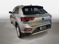 Gebraucht VW T-Roc Style 150 PS (110 kW) 2025 Pyritsilber SUV