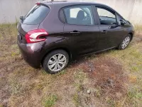 Gebraucht Peugeot 208 82 PS (60 kW) 2013 Andere farben Kleinwagen