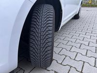 Gebraucht Hyundai i20 78 PS (57 kW) 2009 Weiß Kleinwagen