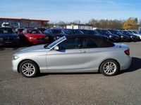 Gebraucht BMW 218 136 PS (100 kW) 2017 Glaciersilber Cabrio