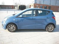 Gebraucht Hyundai i10 Edition 67 PS (49 kW) 2014 Blau Kleinwagen