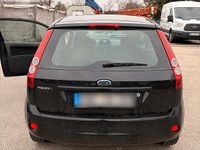 Gebraucht Ford Fiesta 80 PS (58 kW) 2008 Schwarz Kleinwagen
