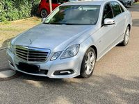 Gebraucht Mercedes E350 Avantgarde 292 PS (214 kW) 2009 Grau Limousine