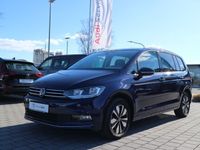 Gebraucht VW Touran Move 122 PS (89 kW) 2023 Blau Van / Kleinbus