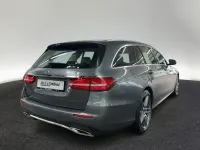 Gebraucht Mercedes E450 AMG line 367 PS (269 kW) 2019 Selenitgrau metallic Kombi